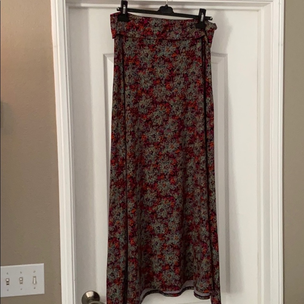 LulaRoe Full length skirt